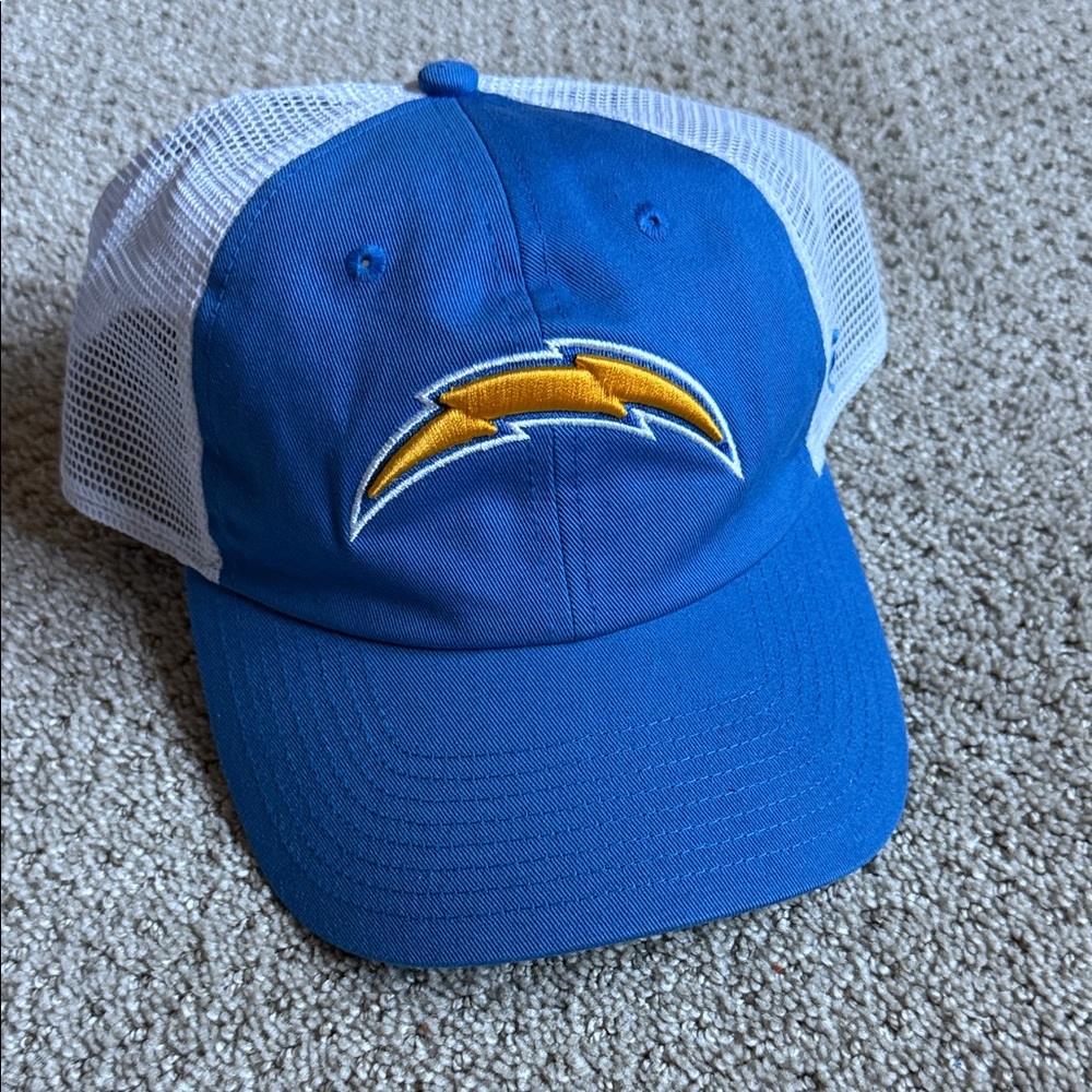 Fanatics NFL Los Angeles Chargers Powder Blue Mesh Trucker Hat Snapback OSFM